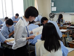 2016_0603実習生研究授業_森谷先生s002