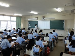 2016_0603実習生研究授業_森谷先生s009